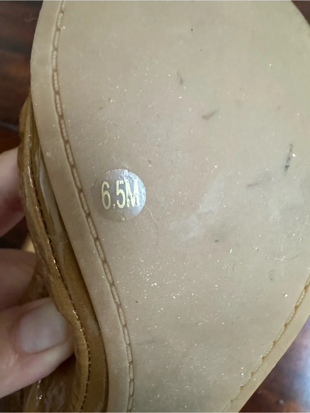 Tory Burch Tan Eddie Patent Leather Ballet Flats Size 6.5 NWOB